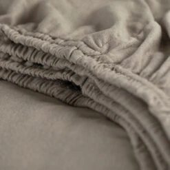 Cinderella - Hoeslaken (tot 25 Cm) - Jersey - 160x210/220 - Taupe -Slaap Zone 1000036594 0102